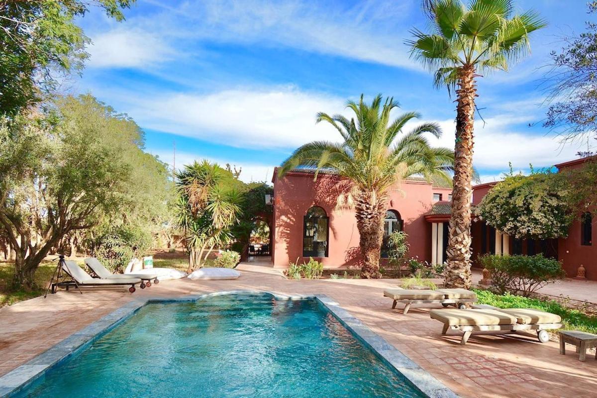 Taknaray- Breakfast Included- Fiber Optic- Pool Villa Marrakesch